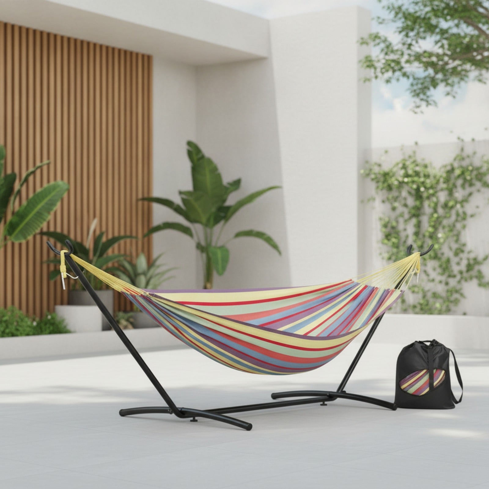 Hamac nomade avec support en intérieur accompagné de son sac de transport portable