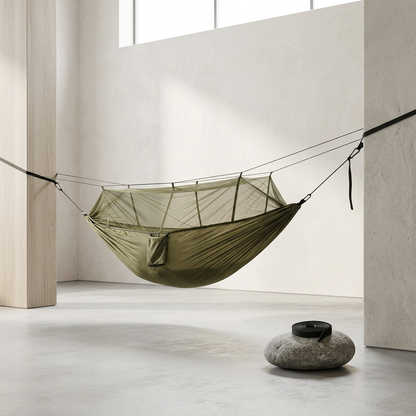 Hamac SOLENA suspendu pour 2 personnes en tissu parachute résistant